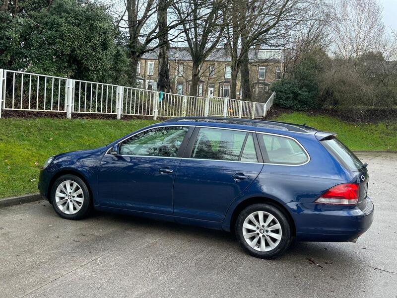 27c2704b82824eedb7ec4387a95c3d50