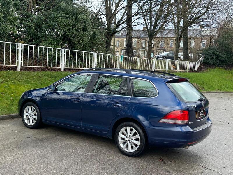 30987e5e4e2f4c63b4da79e9c35a3073