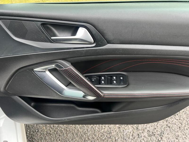 edd83bf9a21e4a64a943425d8a5d04a0