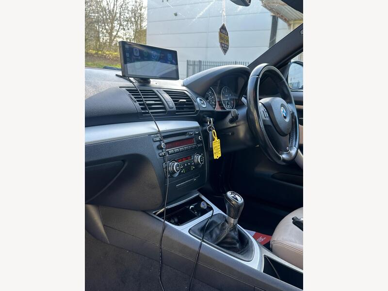 8693d058121f4dc9849dcfef04f8c64d