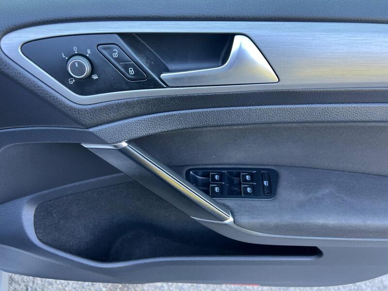 9dd9879b480c4727b06dda7b26de38e1